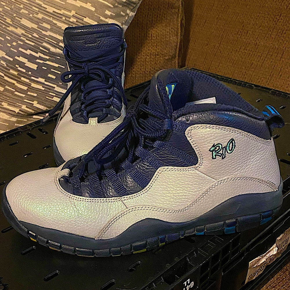 Colorful “Retro Rio” Air Jordan’s size 9.5
